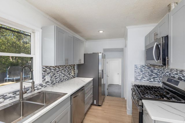 2469 Eden Street Sw, City Of Wyoming, MI 49519