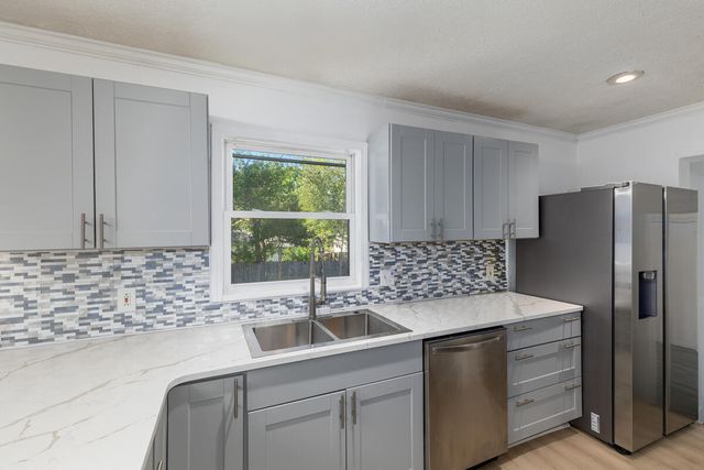 2469 Eden Street Sw, City Of Wyoming, MI 49519