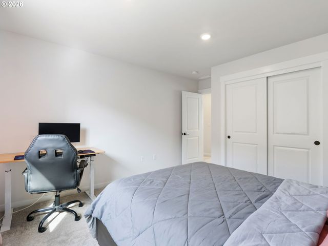 14618 Sw 169TH Ave, Tigard, OR 97224