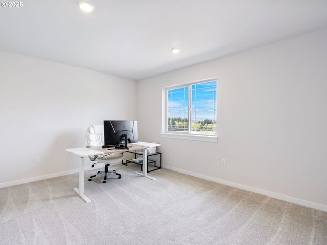 14618 Sw 169TH Ave, Tigard, OR 97224