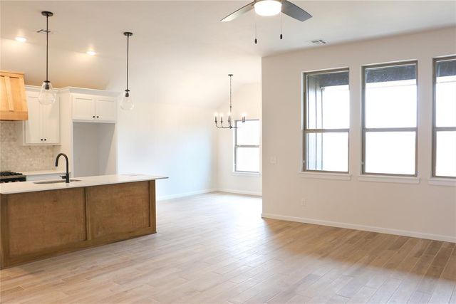 630 Trails End Drive, Shawnee, OK 74804