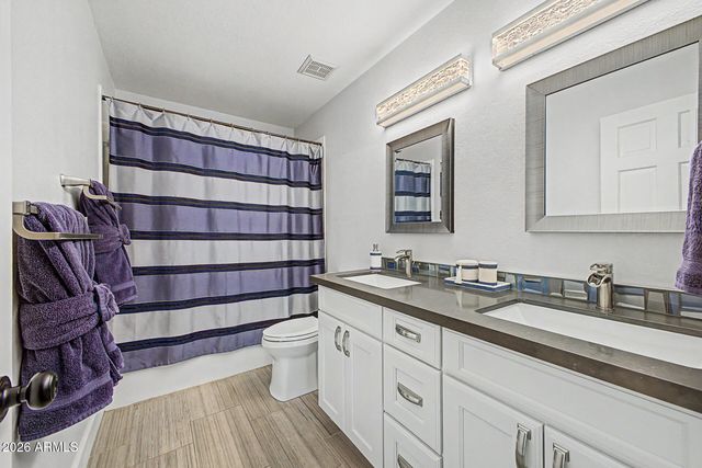 6240 E NISBET Road, Scottsdale, AZ 85254