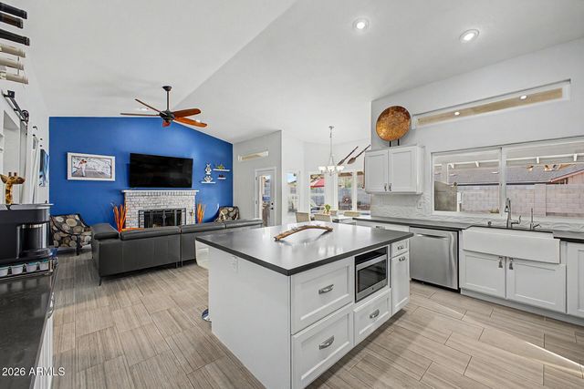 6240 E NISBET Road, Scottsdale, AZ 85254