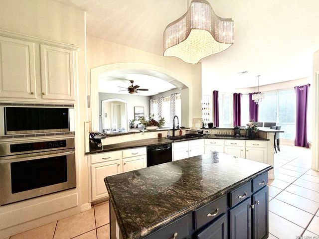 7537 Steeple, San Antonio, TX 78256
