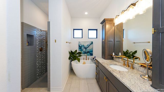 23336 Grande Vista, San Antonio, TX 78261