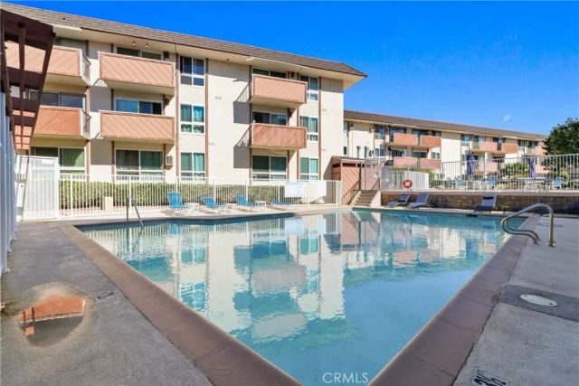 5585 E Pacific Coast Hwy 129, Long Beach, CA 90804