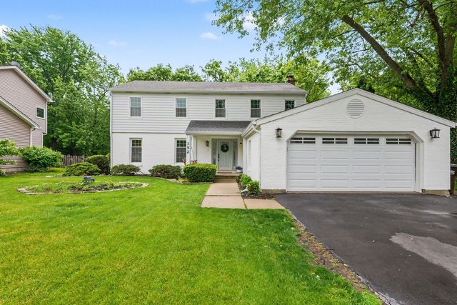 152 Lorraine Drive, Lake Zurich, IL 60047