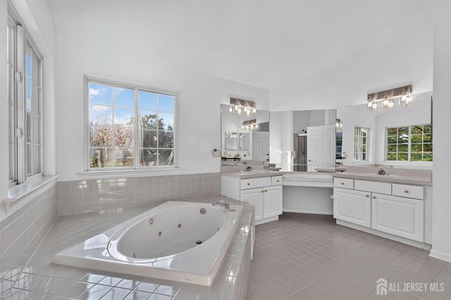 232 Ambiance Boulevard, Freehold, NJ 07728