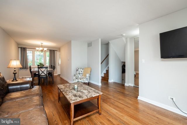 2104 ALLENDALE RD, Wilmington, DE 19803