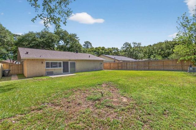 18007 Navajo Trail Drive, Spring, TX 77388