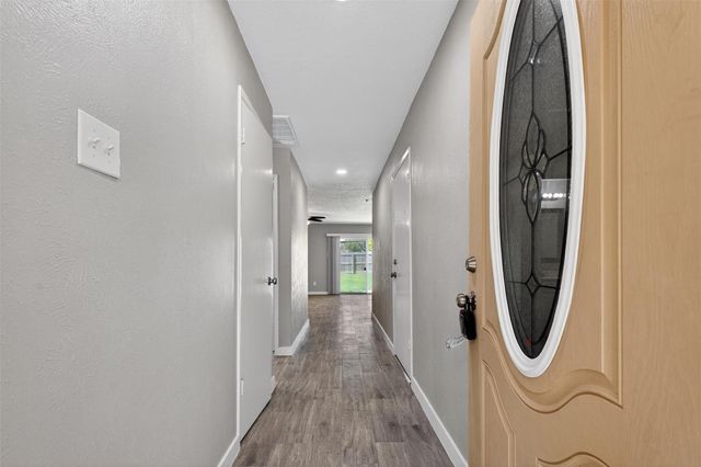 18007 Navajo Trail Drive, Spring, TX 77388