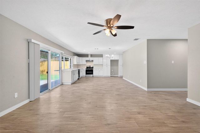 18007 Navajo Trail Drive, Spring, TX 77388