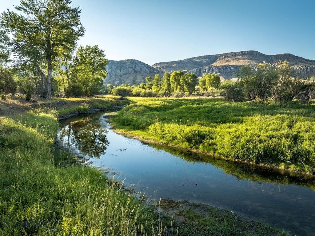 5211 Old Yellowstone Trail, Three Forks, MT 59752 photo 6