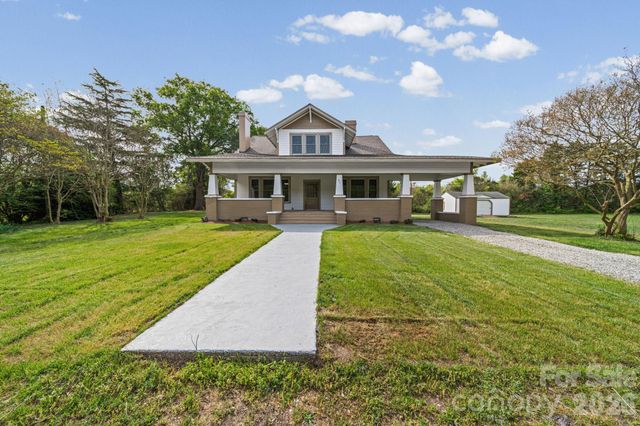 511 W Passaic Street, Peachland, NC 28133