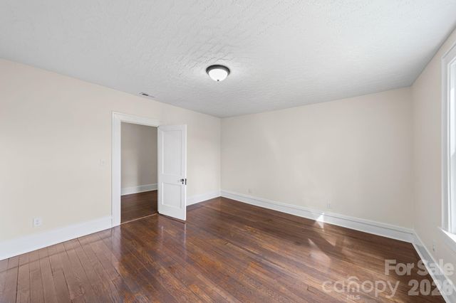 511 W Passaic Street, Peachland, NC 28133