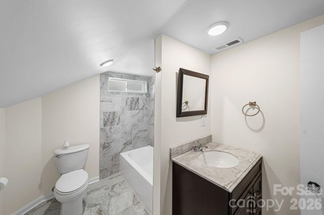 511 W Passaic Street, Peachland, NC 28133