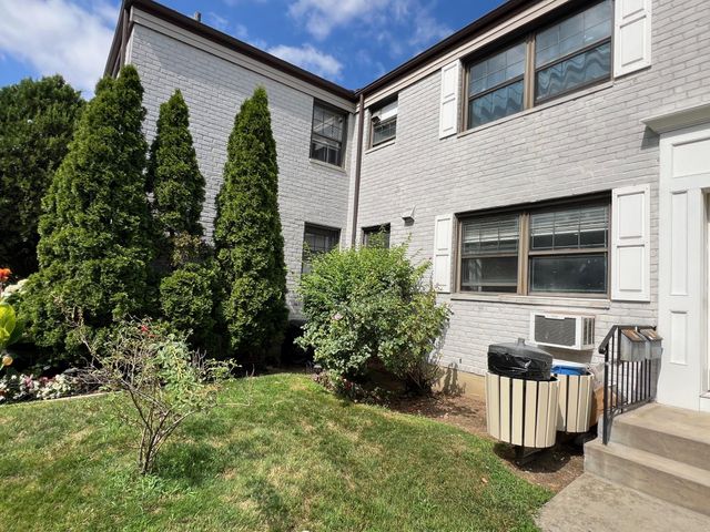 6915 136th Street A, Flushing, NY 11367