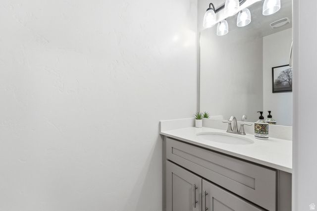 5035 W 1000 N, West Point, UT 84015