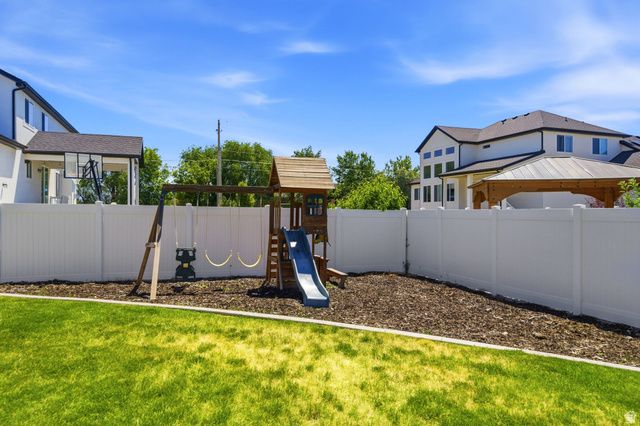 5035 W 1000 N, West Point, UT 84015