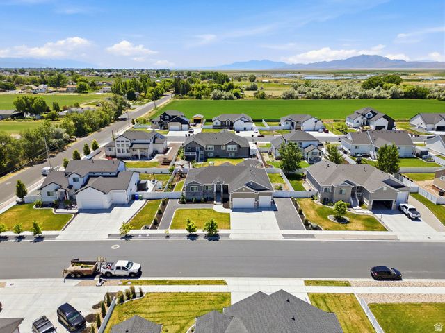 5035 W 1000 N, West Point, UT 84015