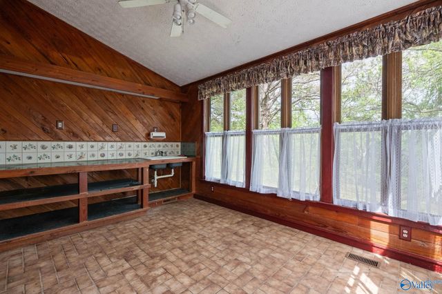 25602 Nick Davis Road, Athens, AL 35613