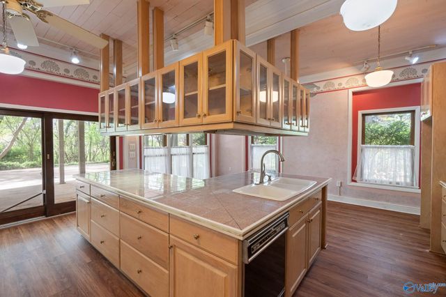 25602 Nick Davis Road, Athens, AL 35613