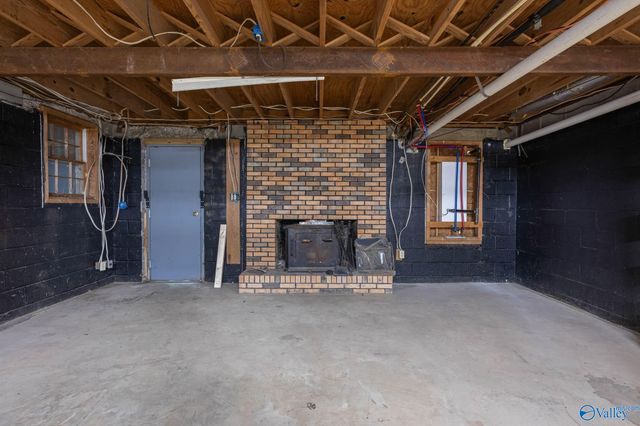 25602 Nick Davis Road, Athens, AL 35613