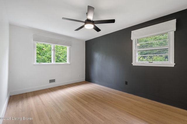1608 Dunbarton Wynde, Louisville, KY 40205