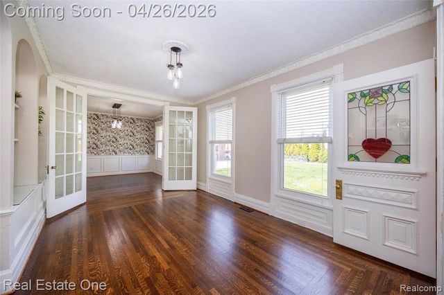 3352 4th, Wyandotte, MI 48192