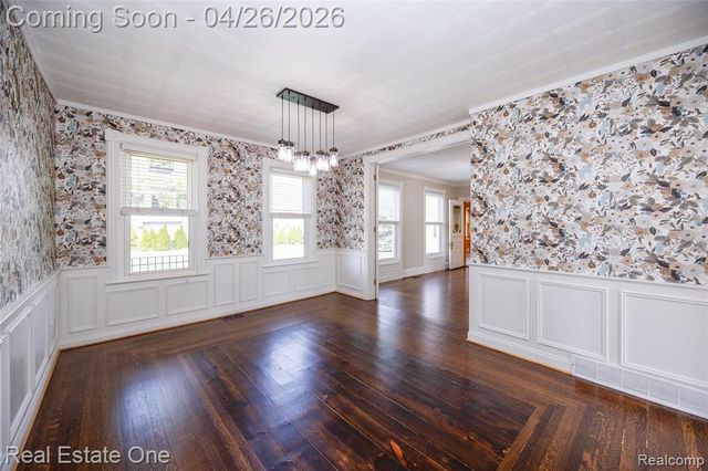 3352 4th, Wyandotte, MI 48192