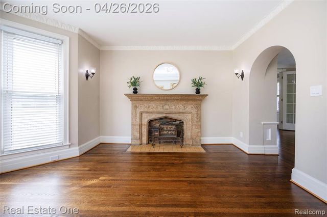 3352 4th, Wyandotte, MI 48192