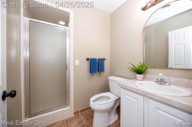 3352 4th, Wyandotte, MI 48192