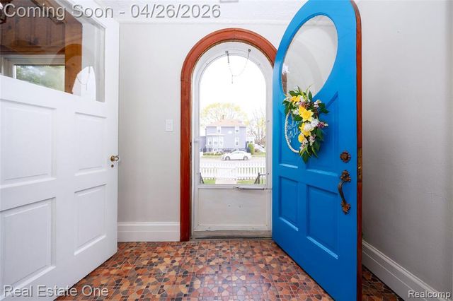 3352 4th, Wyandotte, MI 48192