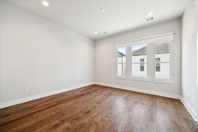 4462 W Tidwell Road, Houston, TX 77091