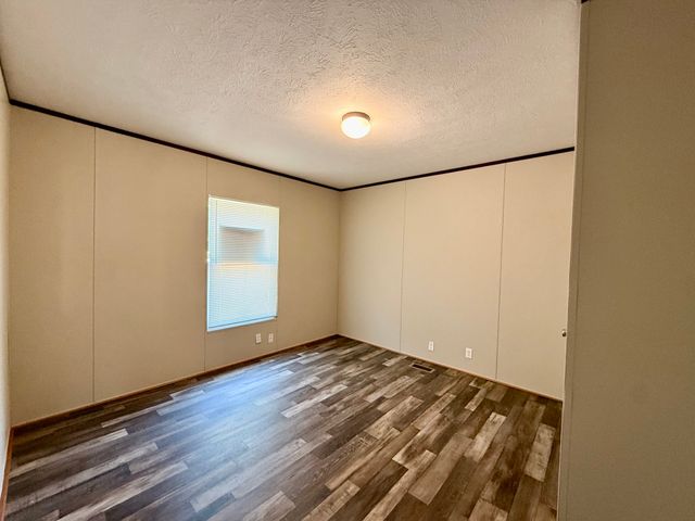 90 2nd Street, Honey Grove, TX 75446