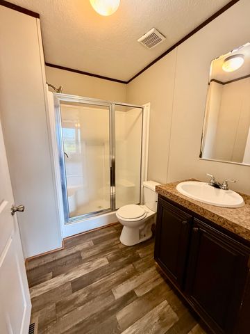 90 2nd Street, Honey Grove, TX 75446