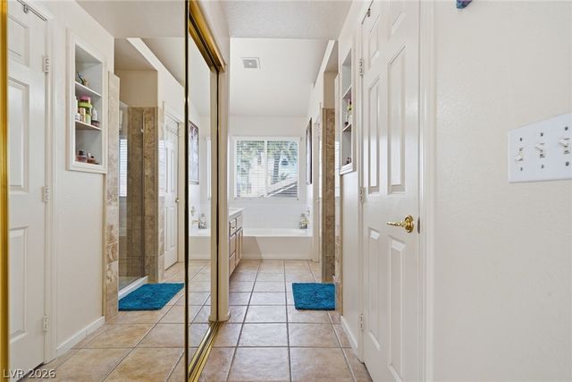 1601 Eagle Peak Way, Las Vegas, NV 89134