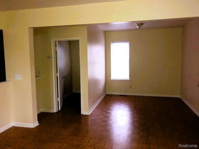 8151 Rolyat Street, Detroit, MI 48234