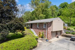 5308 Greensburg Rd, Washington Twp, PA 15613