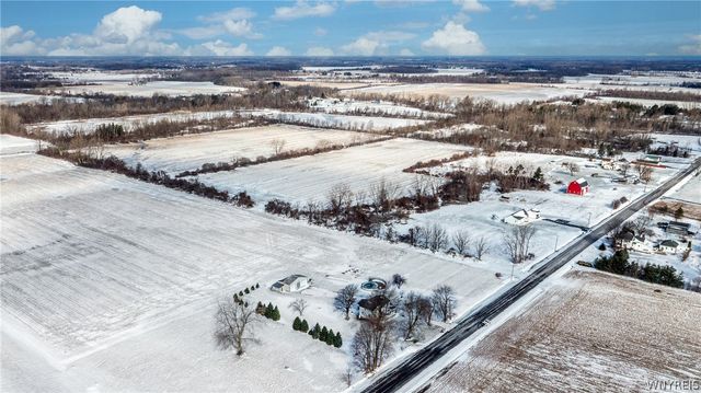 3944 Taylor Hill Road, Ridgeway, NY 14411