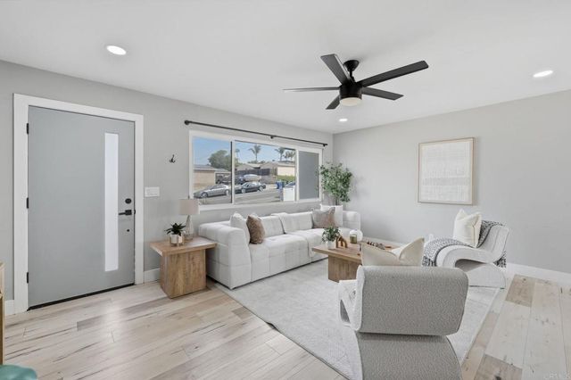 24 E Palomar Street, Chula Vista, CA 91911