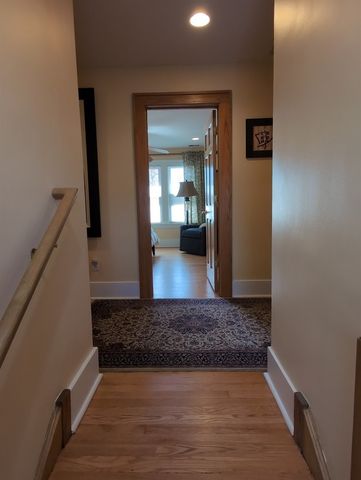 417 N Hough Street, Barrington, IL 60010