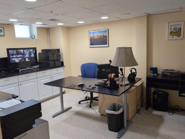 417 N Hough Street, Barrington, IL 60010