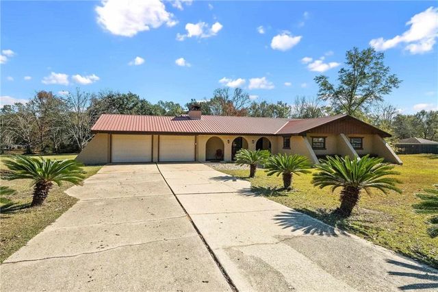 1151 Twelve Oaks Drive, Mobile, AL 36695