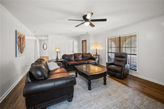 1151 Twelve Oaks Drive, Mobile, AL 36695