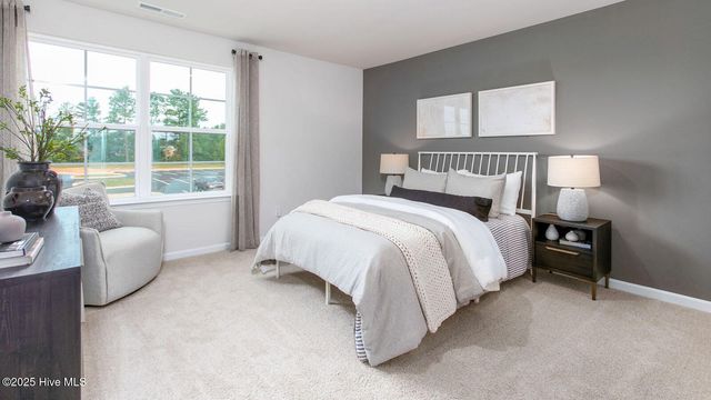 2020 Minnette Circle, New Bern, NC 28562