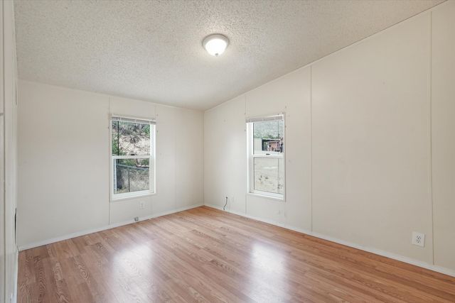 4 Whittier Place SE, Albuquerque, NM 87123