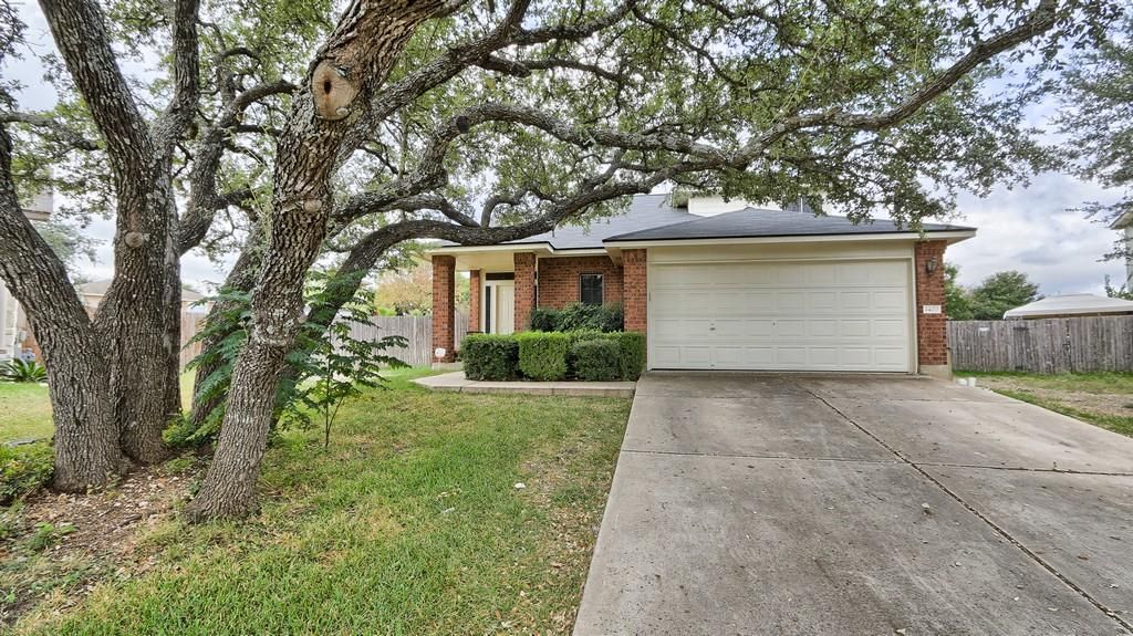 1400 Dillon Lake BND, Leander, TX 78641