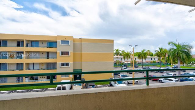 8320 NW 8th Street 2-302, Miami, FL 33126