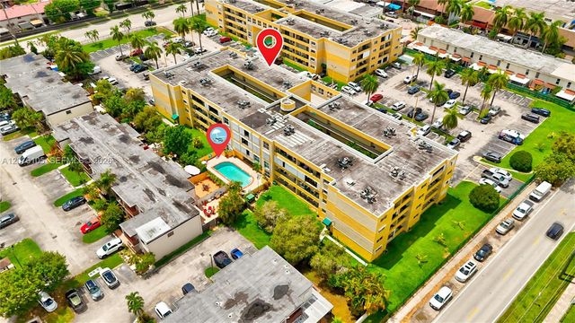8320 NW 8th Street 2-302, Miami, FL 33126
